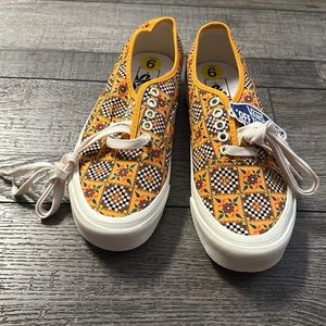Vans “Off The Wall”